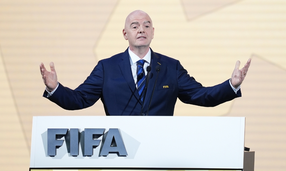 浓墨重彩的 浓墨重彩的